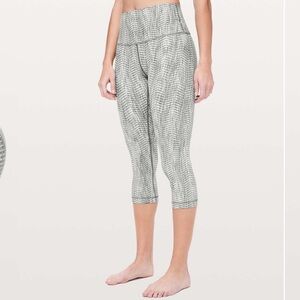 Lululemon Wunder Under Crop (High-Rise) *Full-On Luon 21" Leggings 12